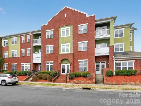 3805 Balsam Street #322