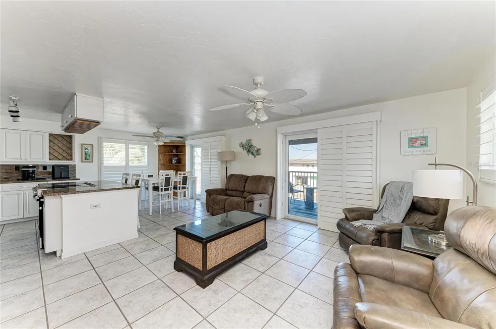 872 NORTH SHORE DRIVE Anna Maria, FL 34216