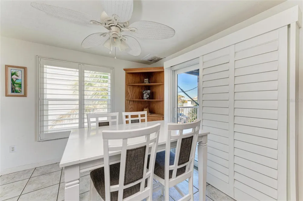 872 NORTH SHORE DRIVE Anna Maria, FL 34216