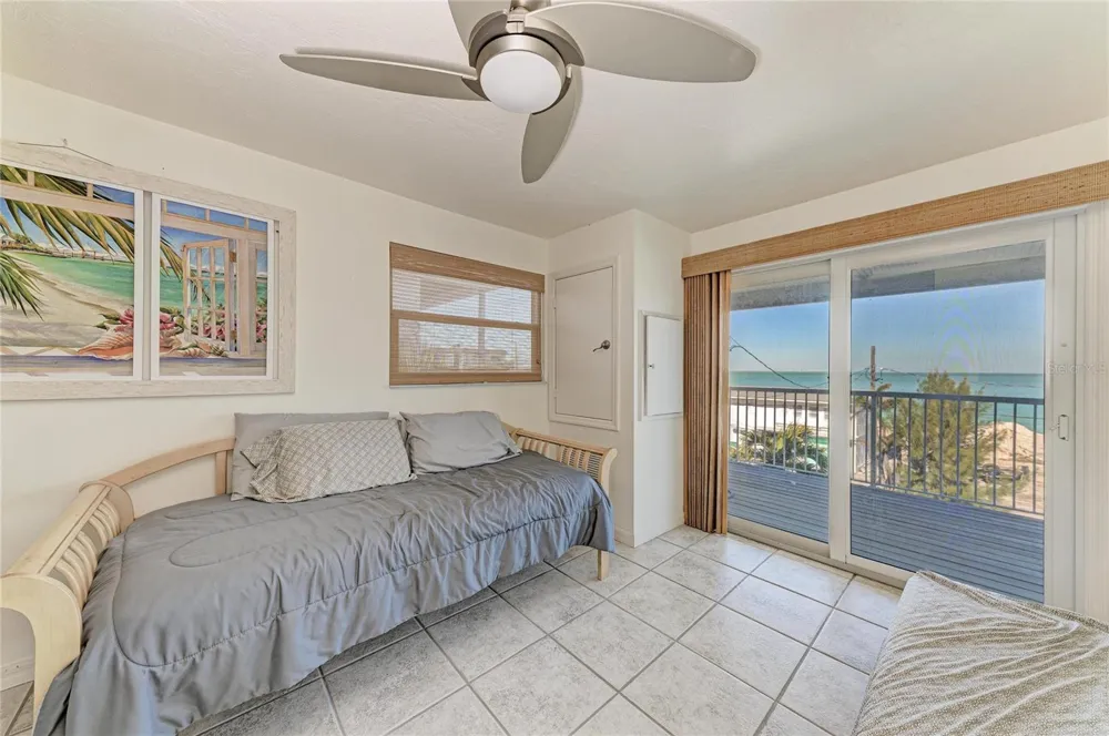 872 NORTH SHORE DRIVE Anna Maria, FL 34216