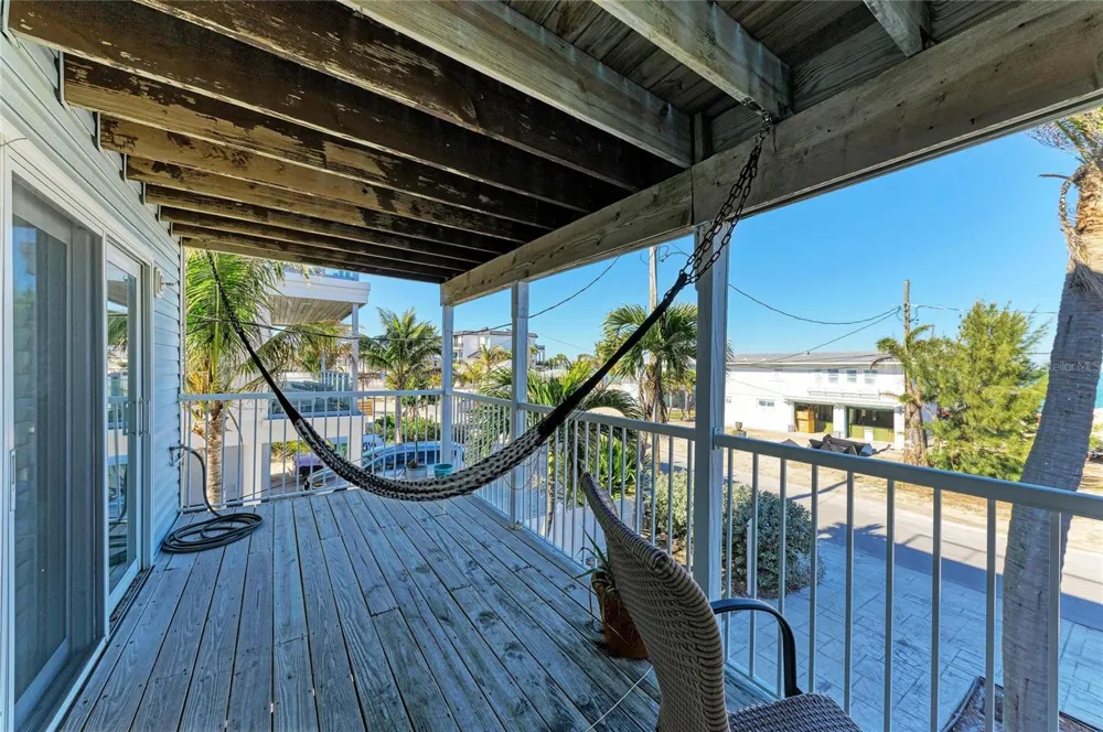 872 NORTH SHORE DRIVE Anna Maria, FL 34216