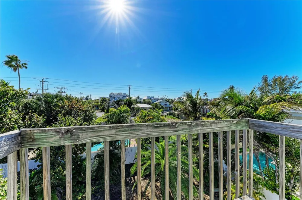 872 NORTH SHORE DRIVE Anna Maria, FL 34216