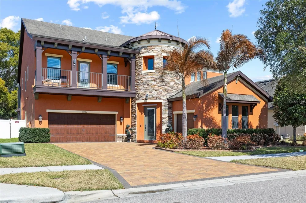 10902 CHARMWOOD DRIVE