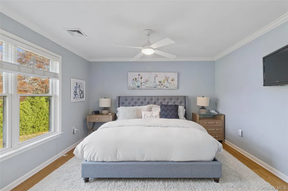 9 Debras Way Wainscott, NY 11975