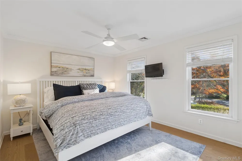 9 Debras Way Wainscott, NY 11975
