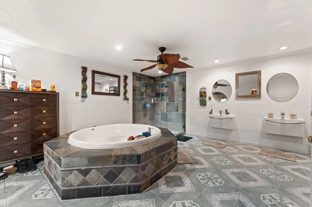21207 Abbey Oak Circle Houston, TX 77073