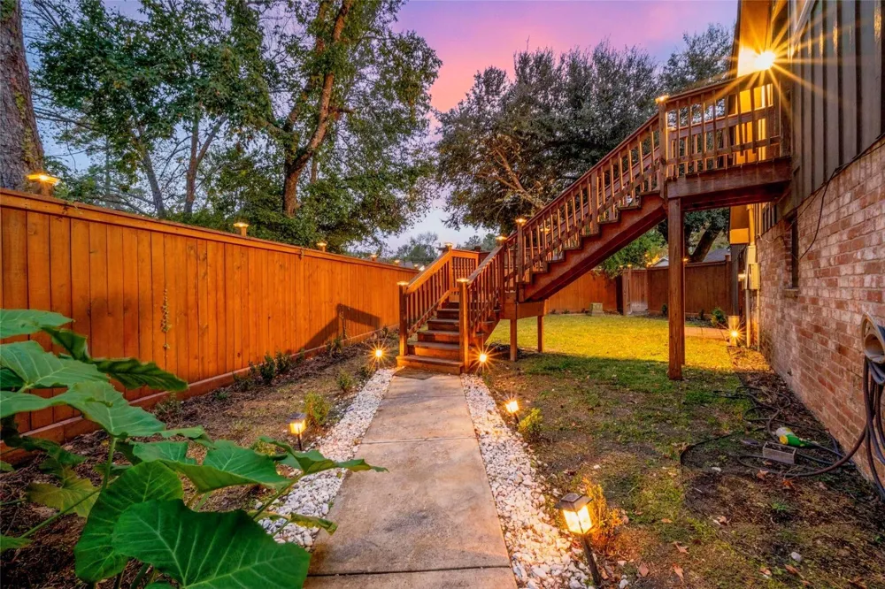 21207 Abbey Oak Circle Houston, TX 77073