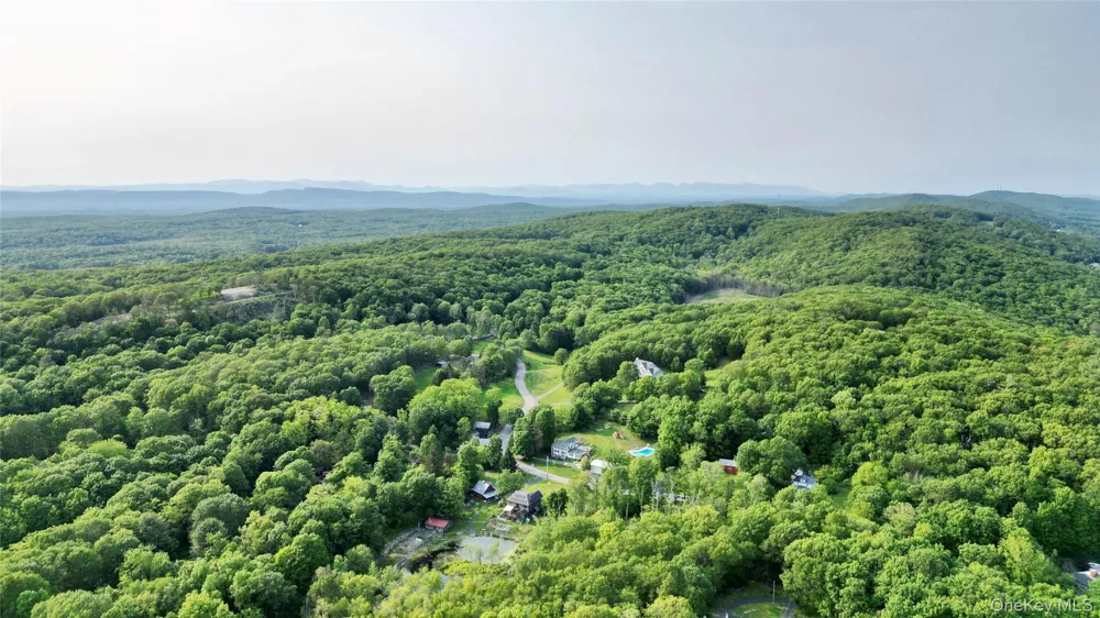 9 Truncali Drive Marlboro, NY 12542
