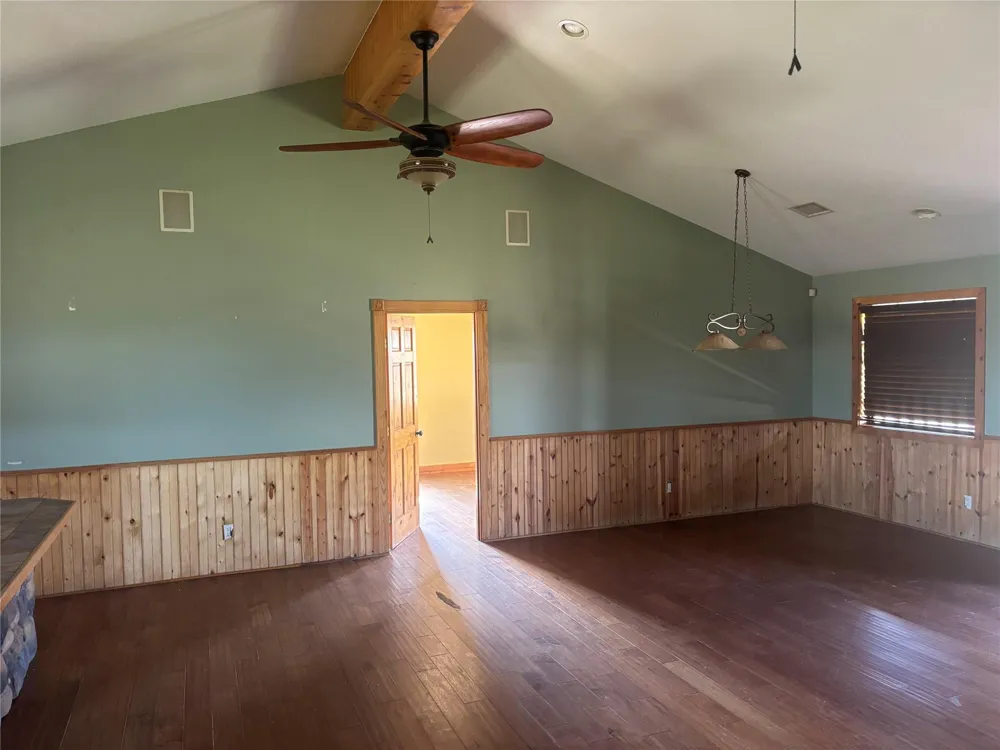 1706 Goodson Loop Pinehurst, TX 77362