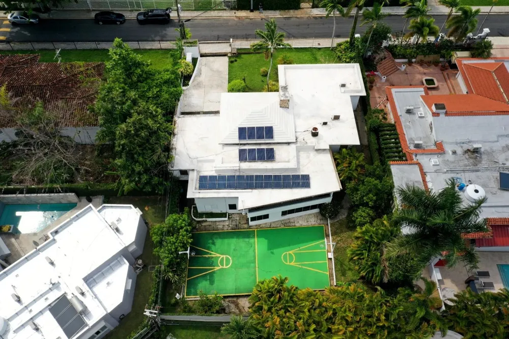 . J STREET #3 Guaynabo, PR 00966