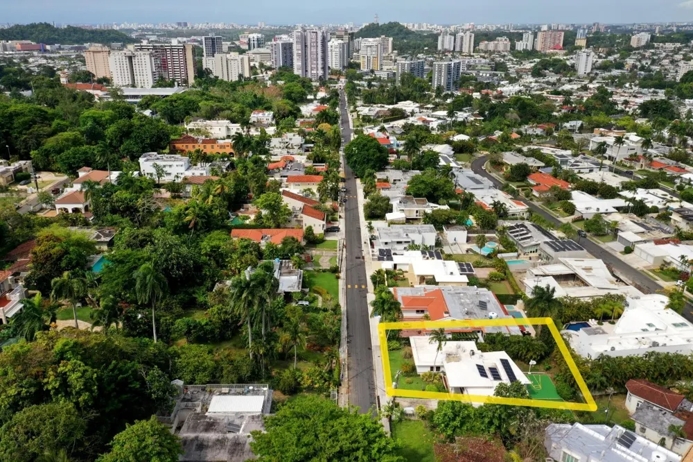 . J STREET #3 Guaynabo, PR 00966