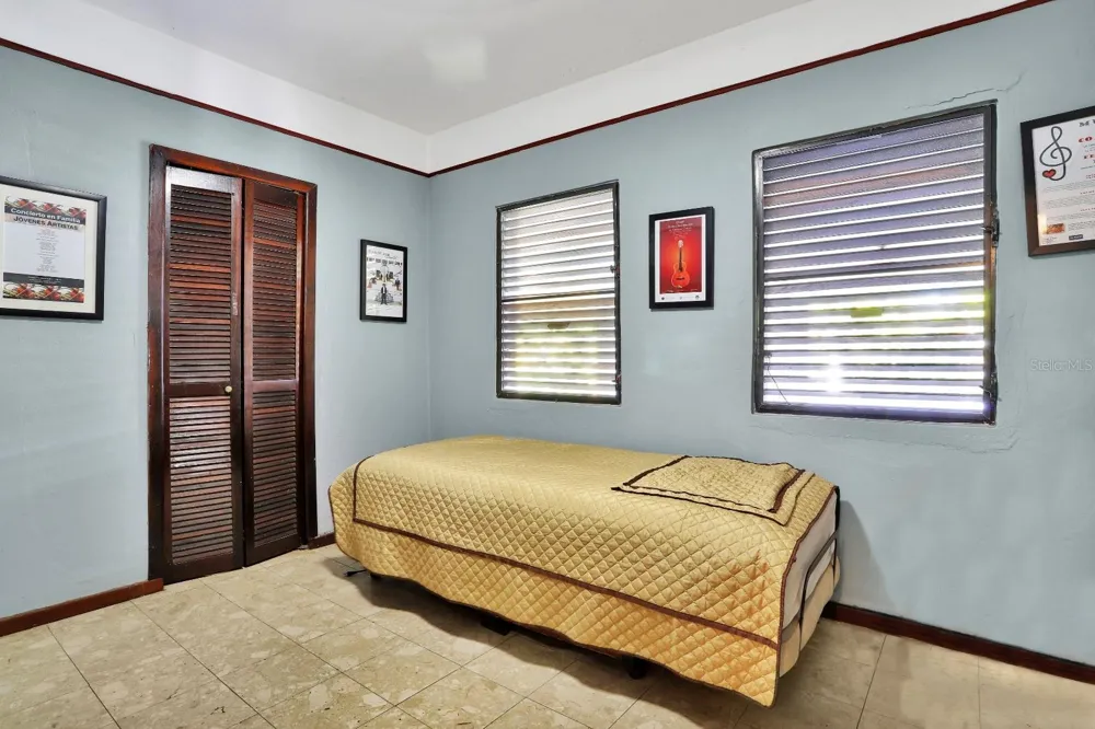 . J STREET #3 Guaynabo, PR 00966