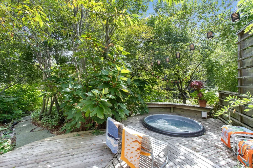 529 Sail Walk Fire Island Pines, NY 11782