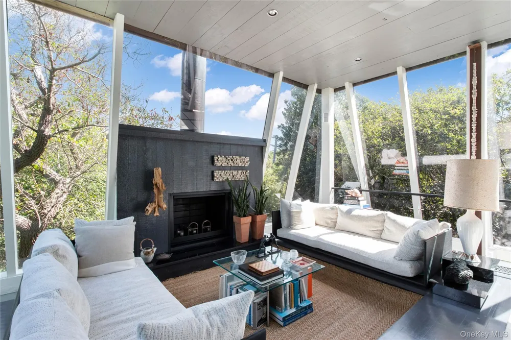 529 Sail Walk Fire Island Pines, NY 11782