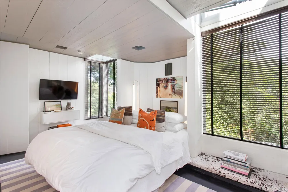 529 Sail Walk Fire Island Pines, NY 11782