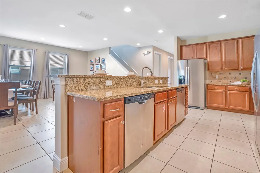 631 LASSO DRIVE Kissimmee, FL 34747