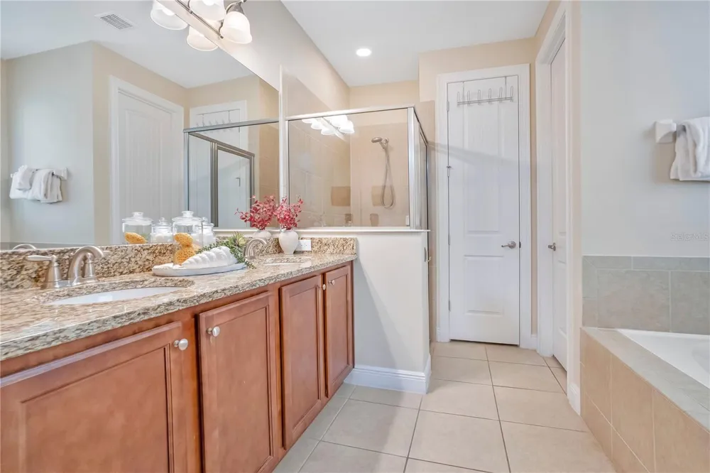 631 LASSO DRIVE Kissimmee, FL 34747