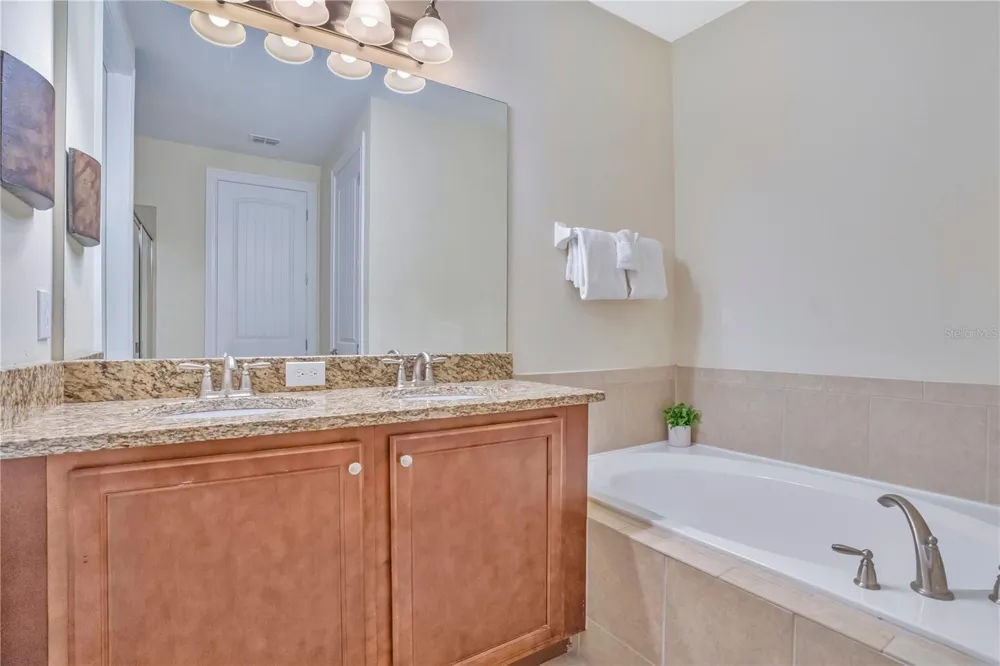 631 LASSO DRIVE Kissimmee, FL 34747