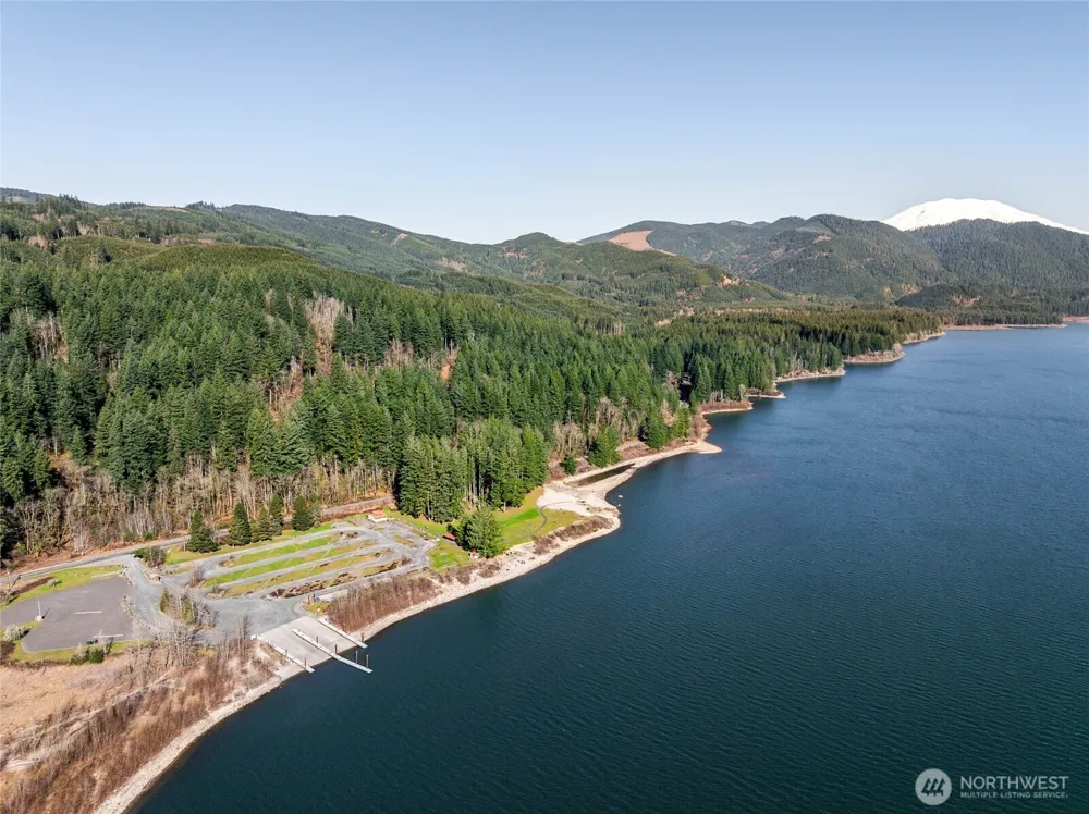 340 Arrowhead Road Ariel, WA 98603