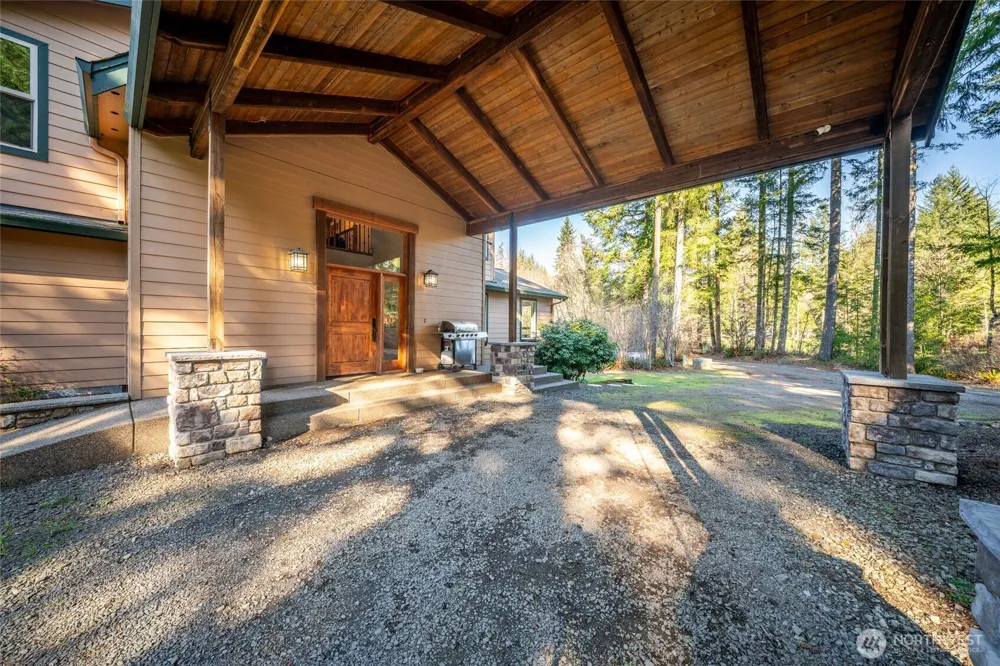 340 Arrowhead Road Ariel, WA 98603