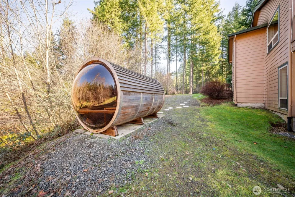 340 Arrowhead Road Ariel, WA 98603