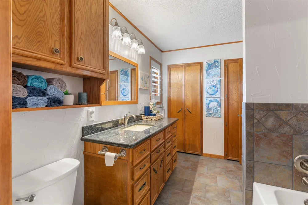 3120 Us Highway 77-A S Hallettsville, TX 77964