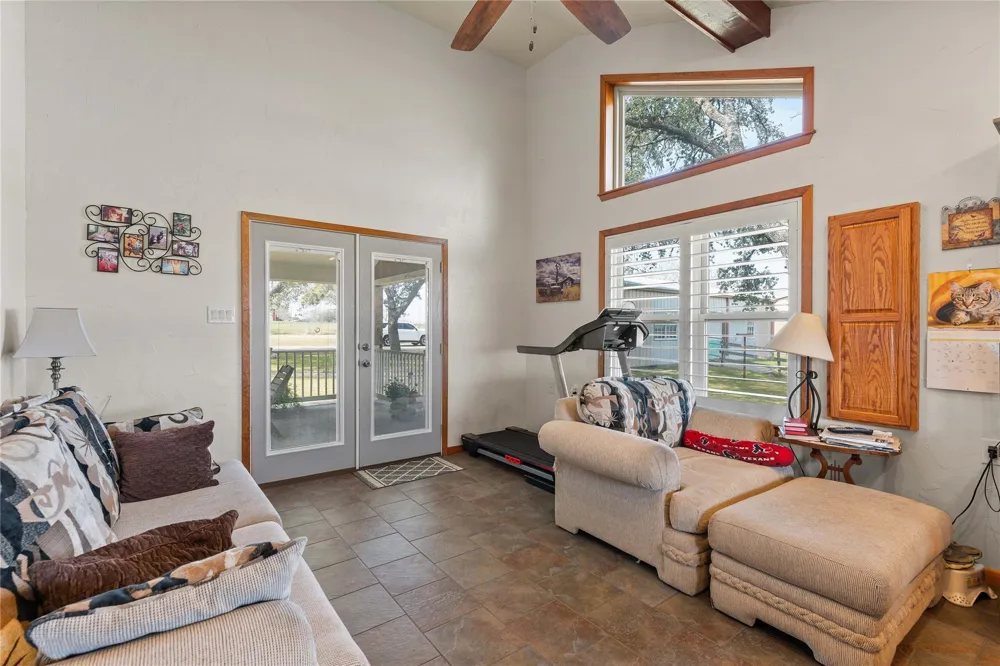 3120 Us Highway 77-A S Hallettsville, TX 77964
