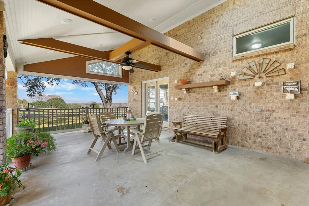 3120 Us Highway 77-A S Hallettsville, TX 77964