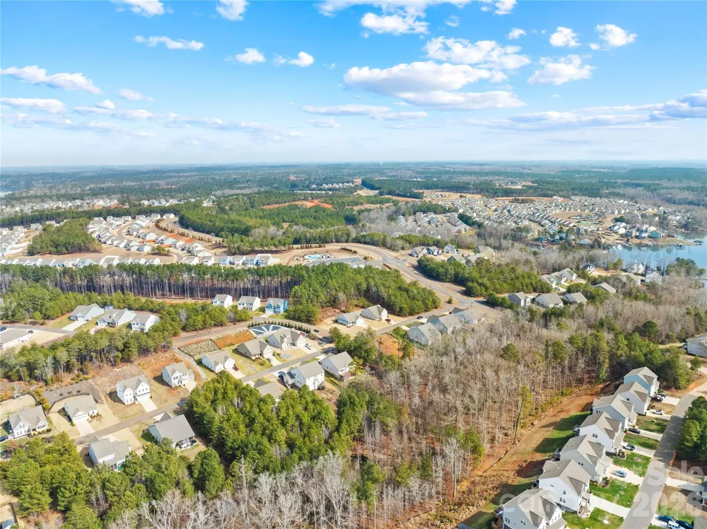 10129 Lakeshore Drive Lancaster, SC 29720