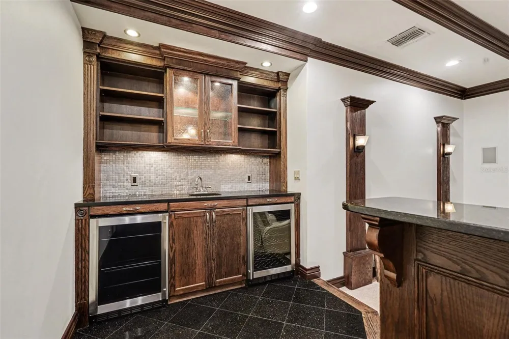 840 3RD AVENUE S Tierra Verde, FL 33715
