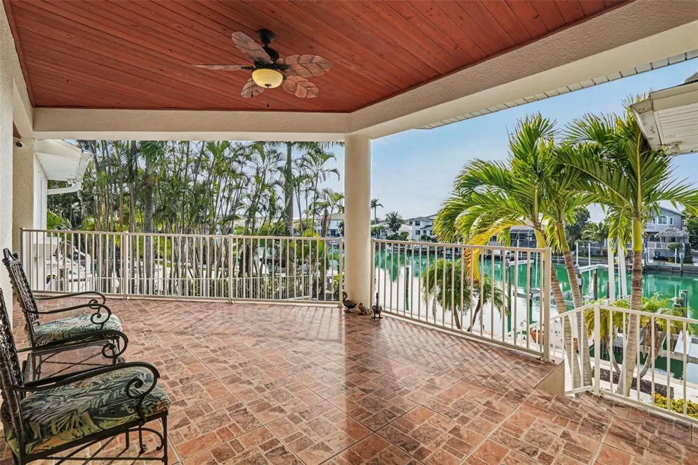 840 3RD AVENUE S Tierra Verde, FL 33715