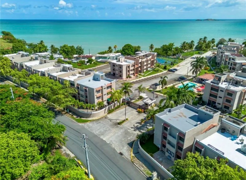 CARR 3 KM 66.7 CALA DE HUCARES #C210 Naguabo, PR 00718