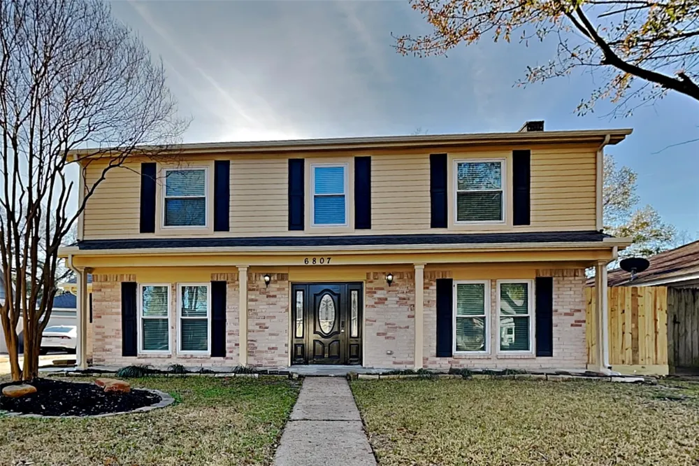 6807 River Mill Drive