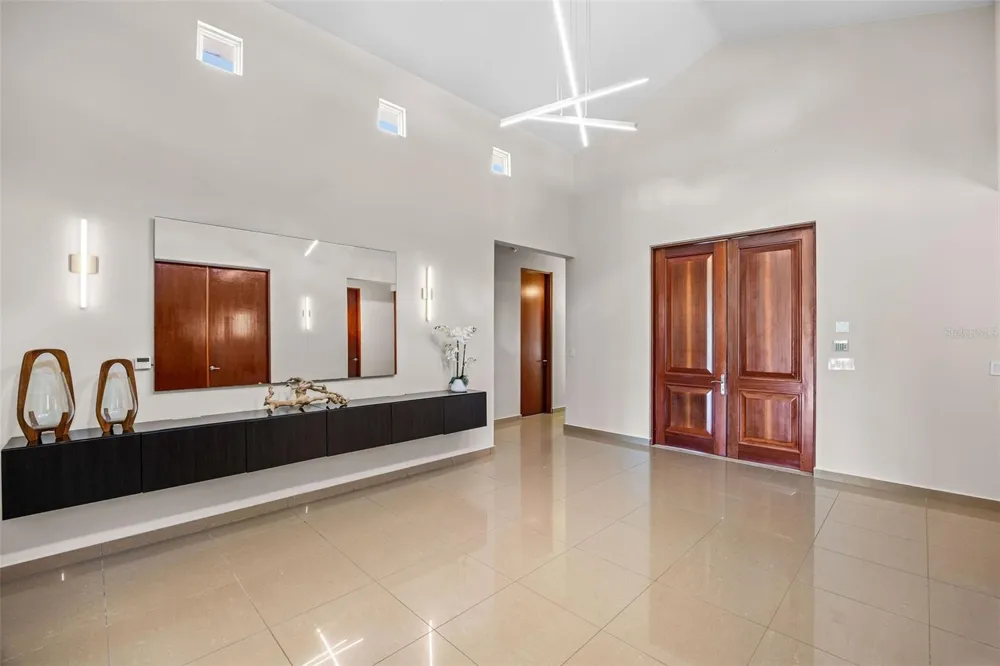 #1 LOS LAGOS Humacao, PR 00791