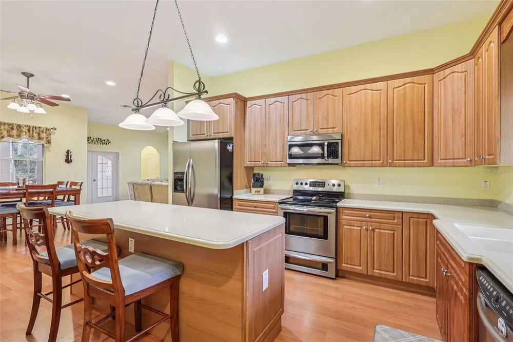 30342 VITEX AVENUE Eustis, FL 32736