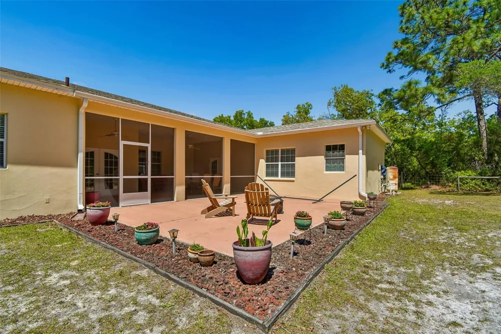 30342 VITEX AVENUE Eustis, FL 32736
