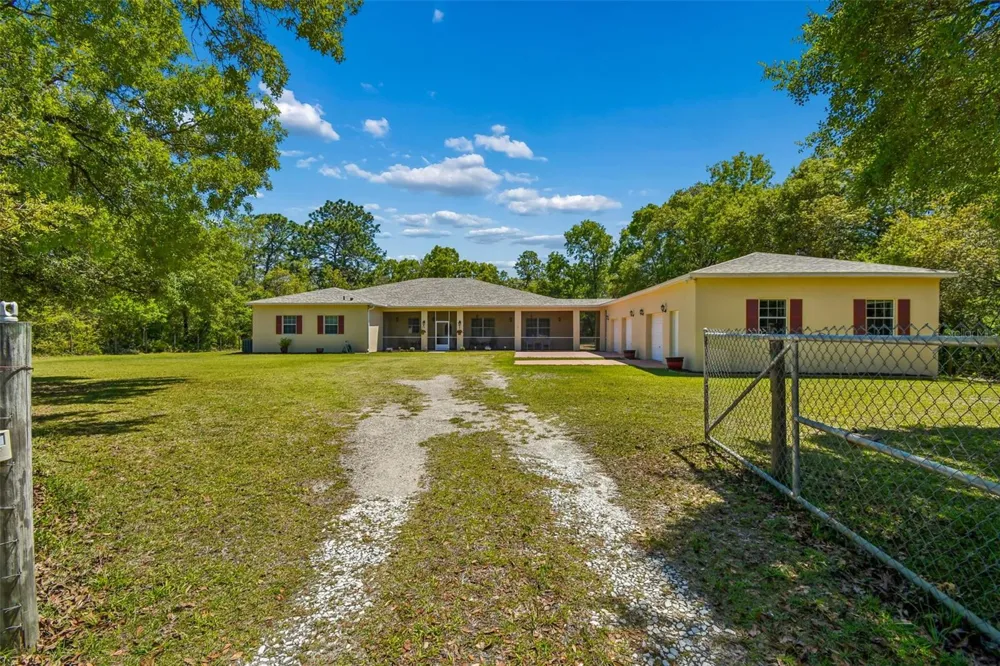 30342 VITEX AVENUE Eustis, FL 32736