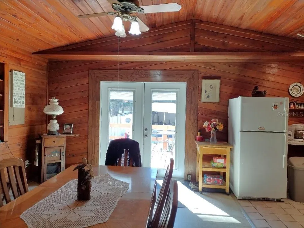 1916 LAUREL AVENUE Bunnell, FL 32110