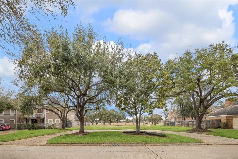1312 Sugar Creek Boulevard Sugar Land, TX 77478