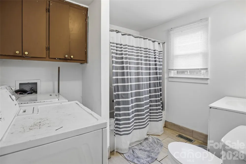 1212 S Salisbury Avenue Spencer, NC 28159