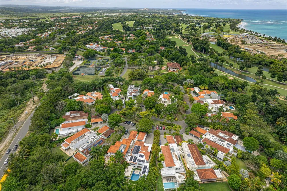 59 DORADO BEACH E Dorado, PR 00646
