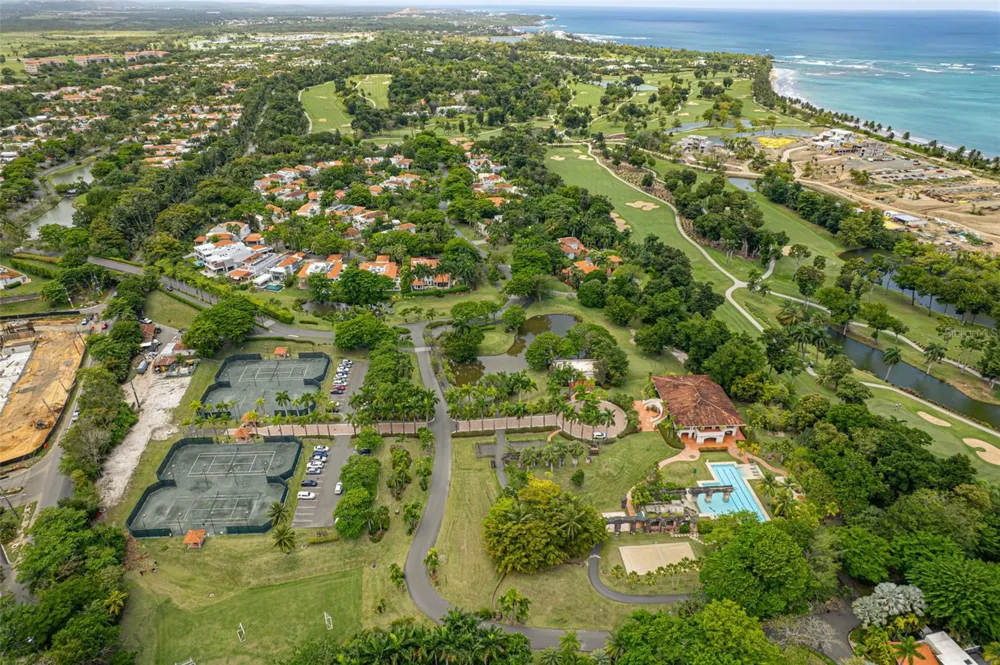 59 DORADO BEACH E Dorado, PR 00646