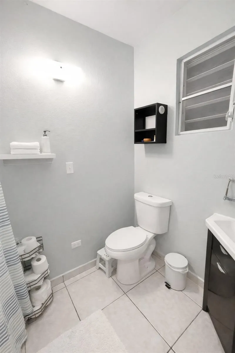 172 RIO ABAJO Cidra, PR 00739