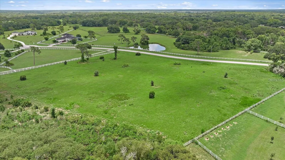 15945 PAINTED POST LANE Sarasota, FL 34240