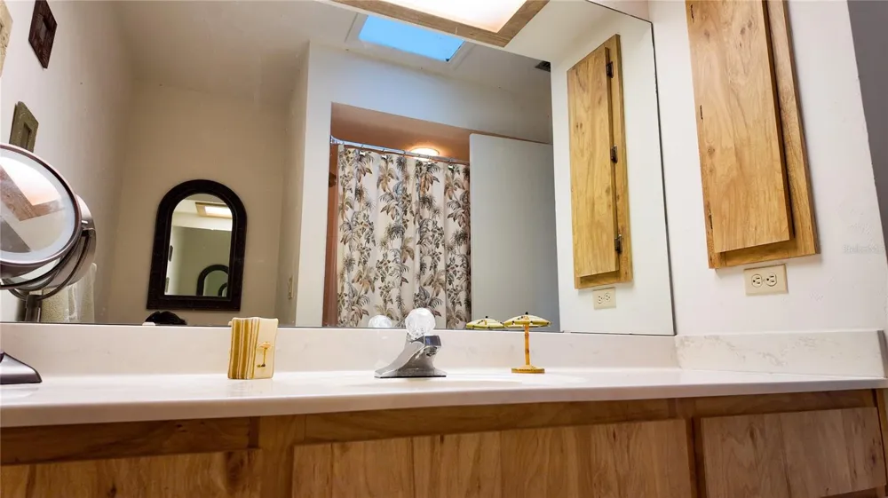 810 E GILCHRIST COURT #3B Hernando, FL 34442