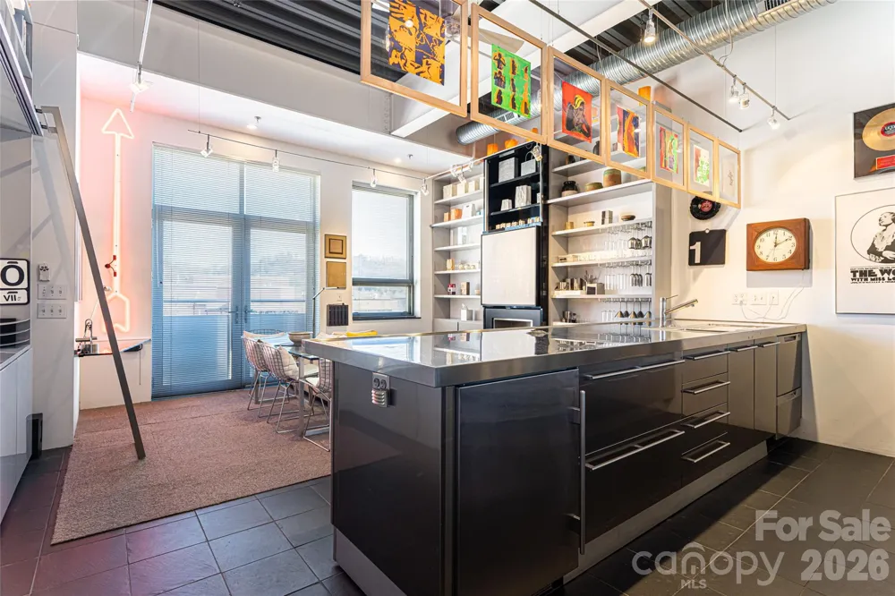 12 S Lexington Avenue #402 Asheville, NC 28801