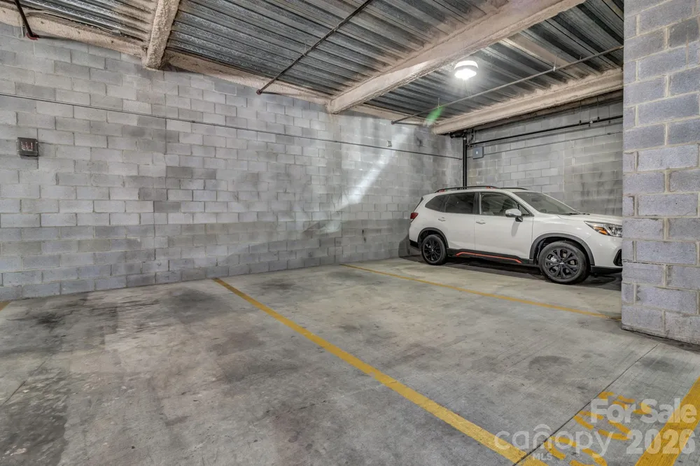 12 S Lexington Avenue #402 Asheville, NC 28801