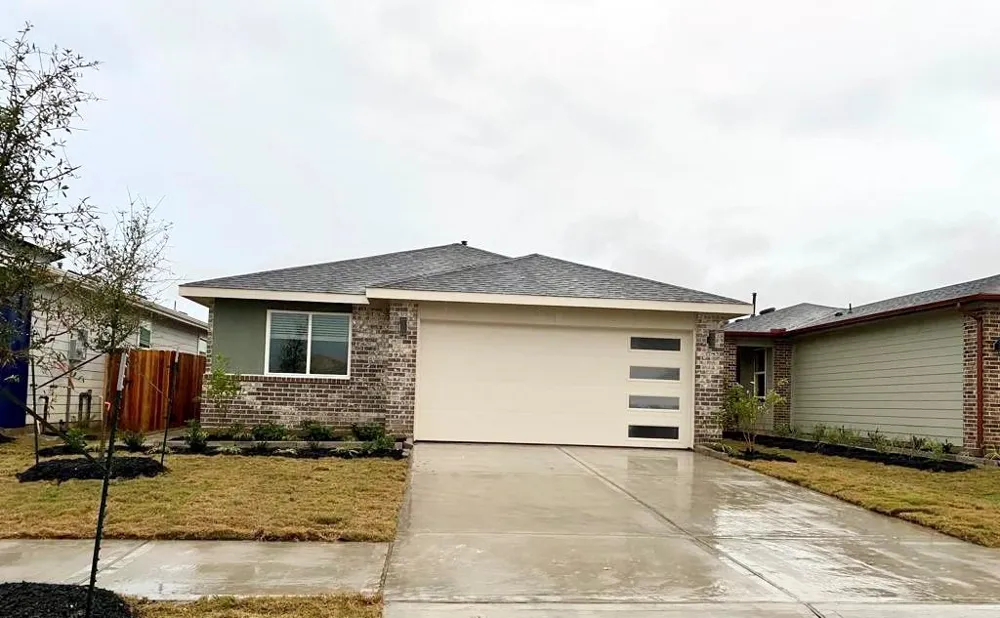 2824 Gunnersbury Drive