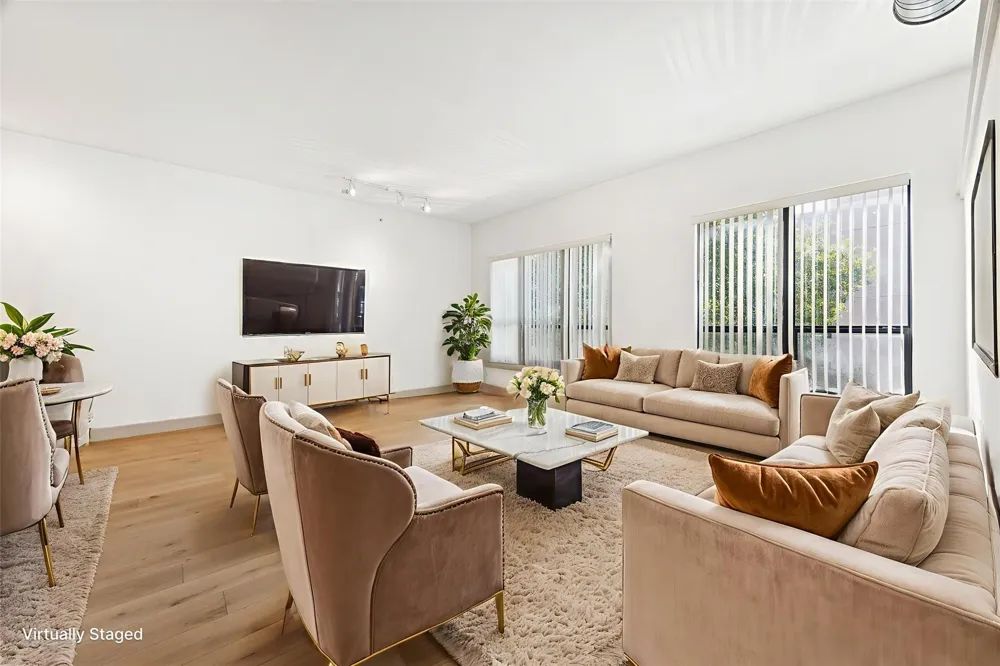 1901 Post Oak Boulevard #2203