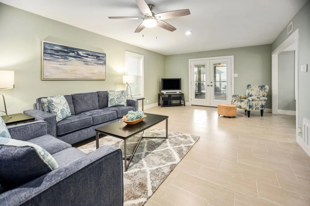 8 Las Brisas Place Port Lavaca, TX 77979